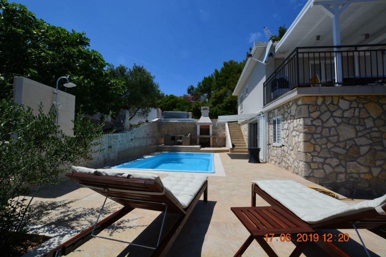 Sealodge - Luxe Villa, Private Pool, Mooring, Parking, Sea & Mountain View, At 150 M From Idyllic Private Beach Rogač Exteriér fotografie